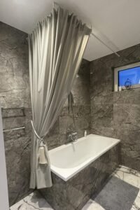 Vonios užuolaida pikos spalvos Deco Home
