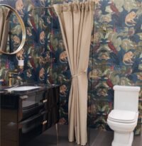 Prabangi vonios užuolaida rusva ruda spalva