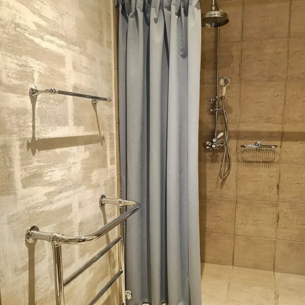 Užuolaida dušo zonai iš neperšlampamos medžiagos Deco Home melsva pilka spalvos