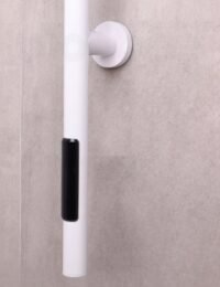 Baltos spalvos elektrins gyvatukas Burton Wobbee