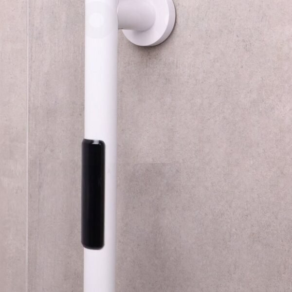 Baltos spalvos elektrins gyvatukas Burton Wobbee