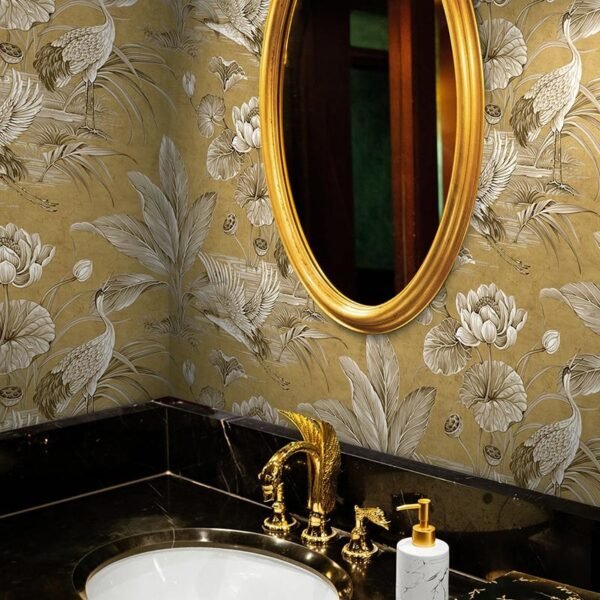 CH30905 Prabangus tapaetas vonios kambaryje gerves aukso atspalvis