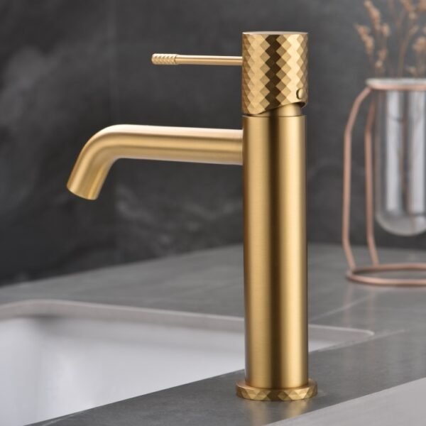 Genova Imex braižyto pvd aukso maišytuvas praustuvui BDG053-1OC