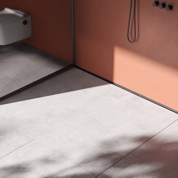 TECEdrainway dušo profilis matinis juodas gunmetal