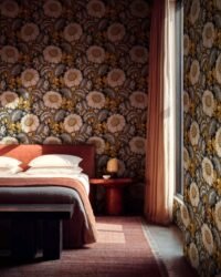 Ryškių spalvų retro tapetai miegamajame Coordone Ispanija D00104